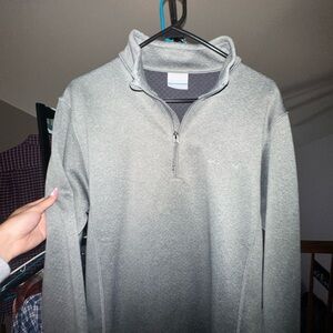 Columbia pullover!!